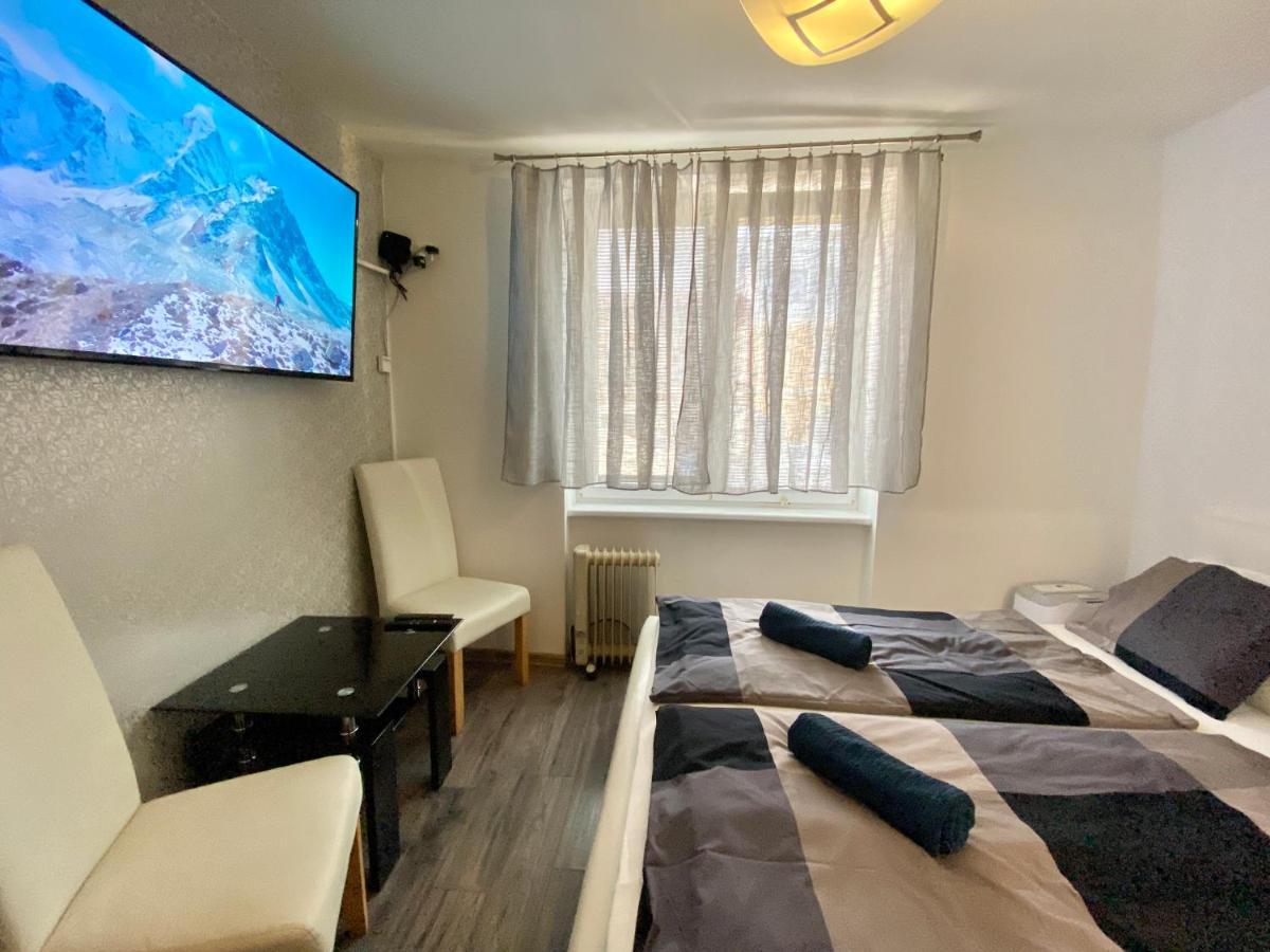 24 Hour-Self Check-In Apartment Namestie Svaeteho Egidia โปปรัด ภายนอก รูปภาพ
